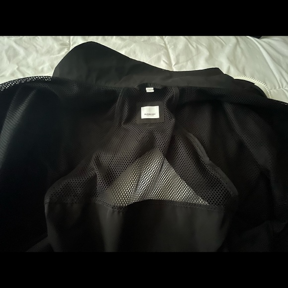 Burberry Windbreaker - Picture 4 of 5